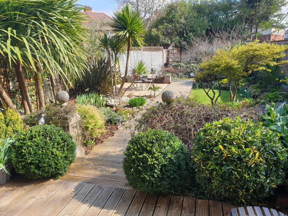 Tropical Garden Oasis Rooms Μπέρμιγχαμ Εξωτερικό φωτογραφία