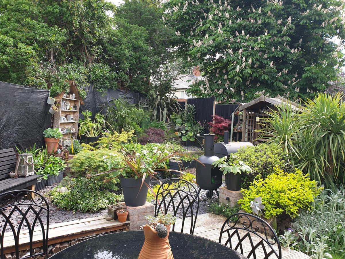 Tropical Garden Oasis Rooms Μπέρμιγχαμ Εξωτερικό φωτογραφία